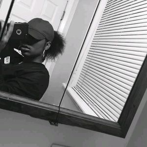 Meet your Posher, Nakayla